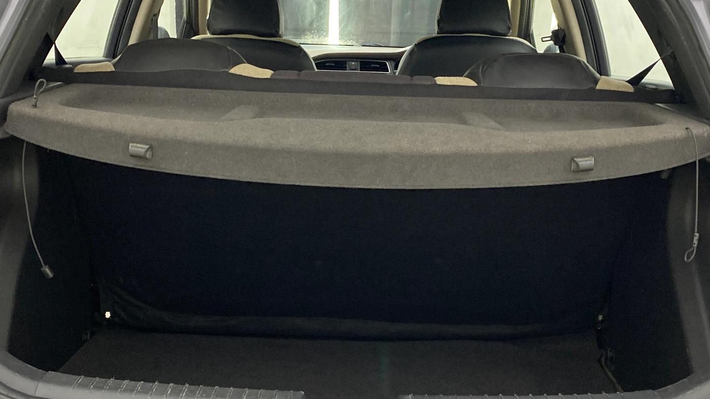 2018 Hyundai Elite i20 ASTA 1.2  CVT, Petrol, Automatic, 37,646 km, Boot Inside