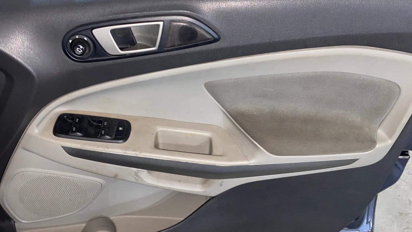 2014 Ford Ecosport TREND 1.5L DIESEL, Diesel, Manual, 76,401 km, Driver Side Door Panels Control