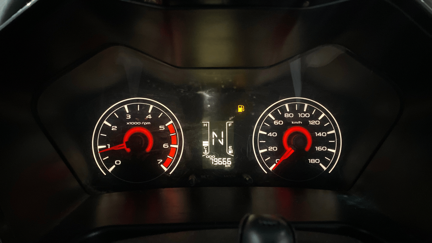 2017 Mahindra Kuv100 K4 5 STR, Petrol, Manual, 79,684 km, Odometer Image