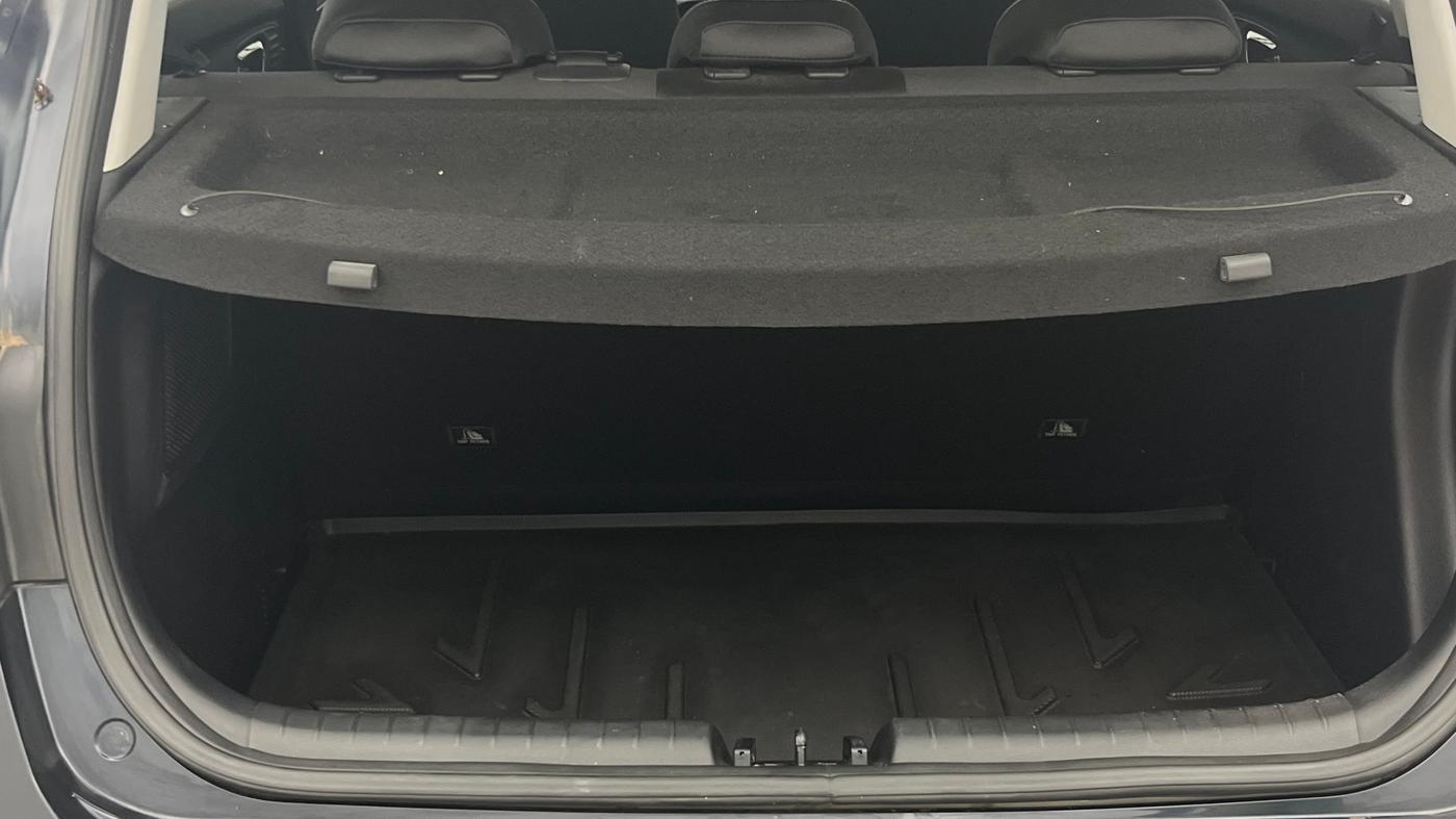 2023 Hyundai NEW I20 ASTA (O) 1.2 MT, Petrol, Manual, 15,037 km, Boot Inside