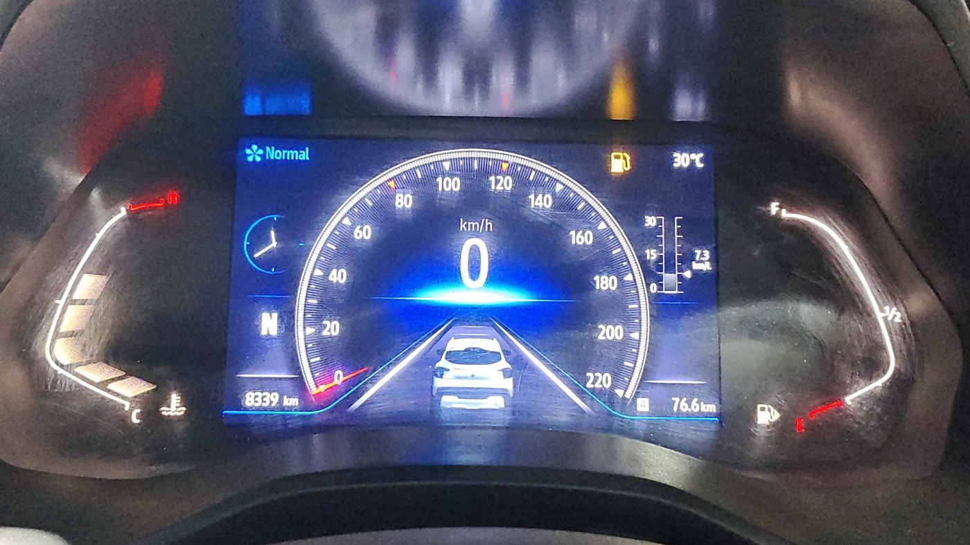 2023 Renault Kiger RXZ AMT, Petrol, Automatic, 8,339 km, Odometer Image