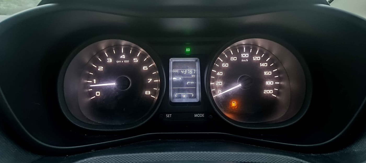2018 Tata NEXON XM PETROL, Petrol, Manual, 43,767 km, Odometer Image