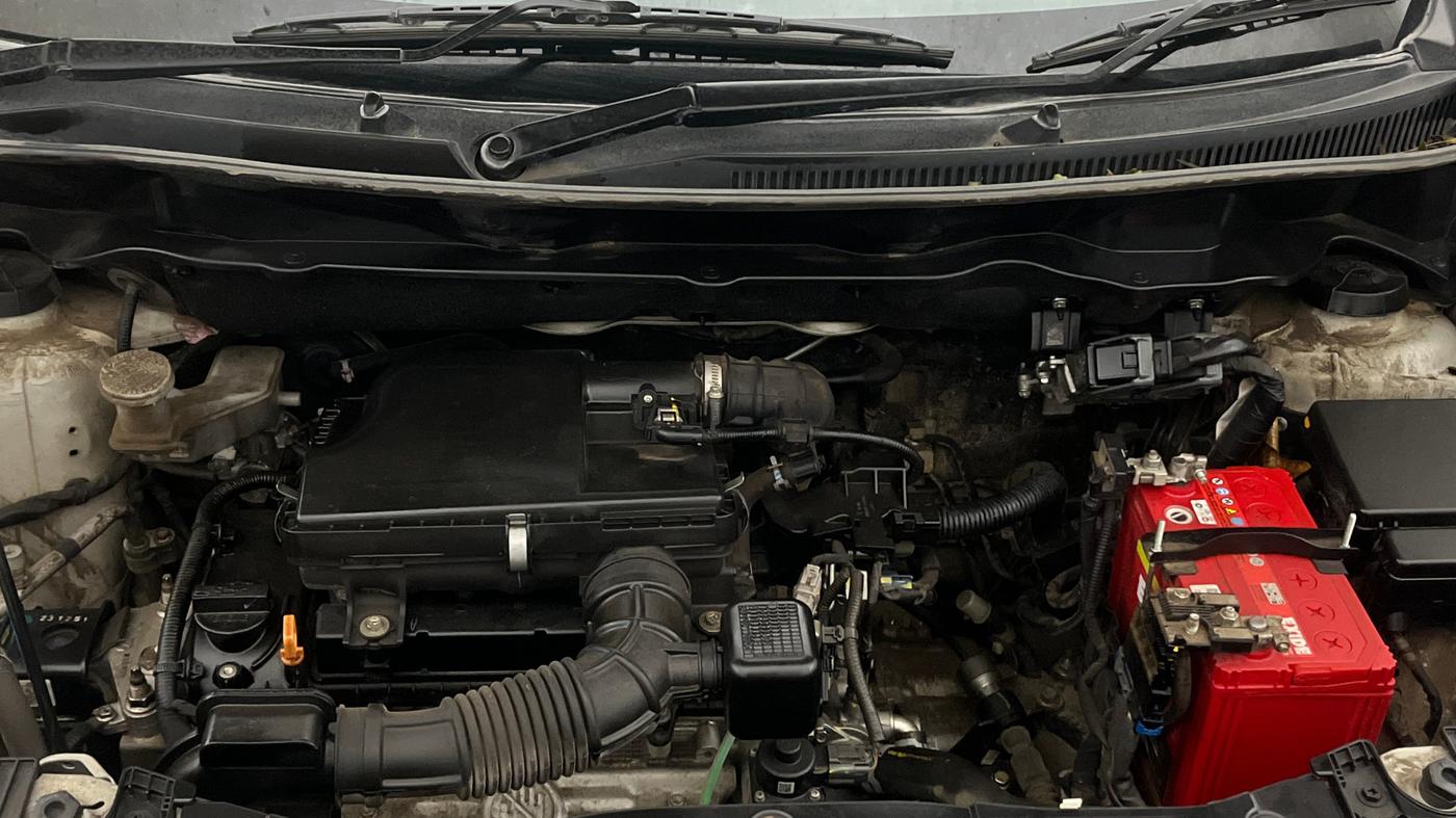 2023 Maruti XL6 ZETA AT, Petrol, Automatic, 62,107 km, Engine View