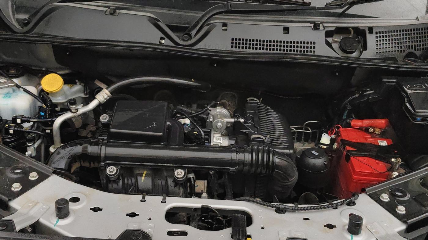 2021 Nissan MAGNITE XE, Petrol, Manual, 35,807 km, Engine View