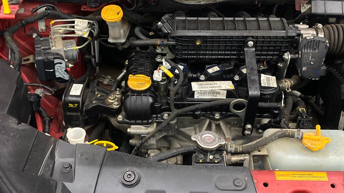 2023 Tata ALTROZ XZA PLUS, Petrol, Automatic, 9,023 km, Engine View - Right