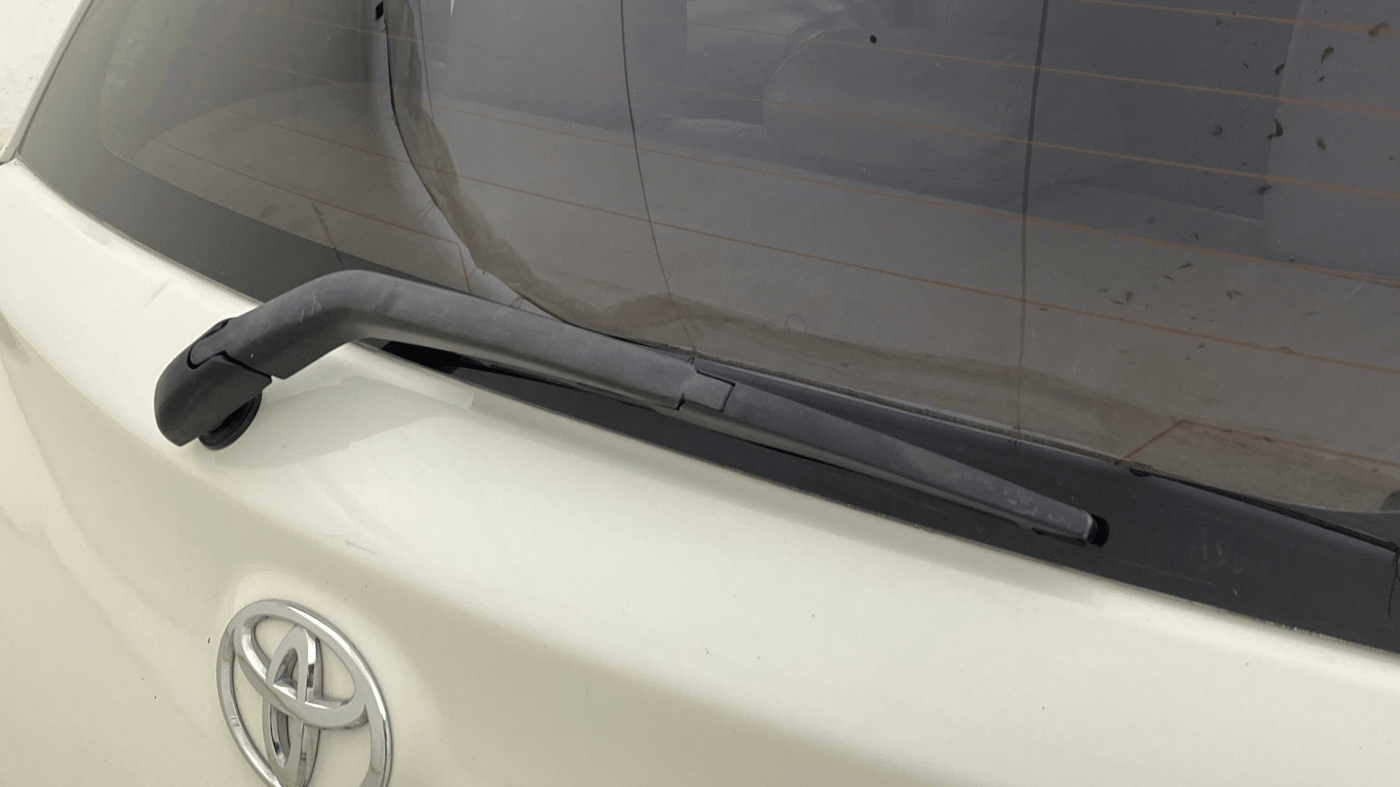 2019 Toyota Etios Liva V, CNG, Manual, 88,857 km, Rear Wiper