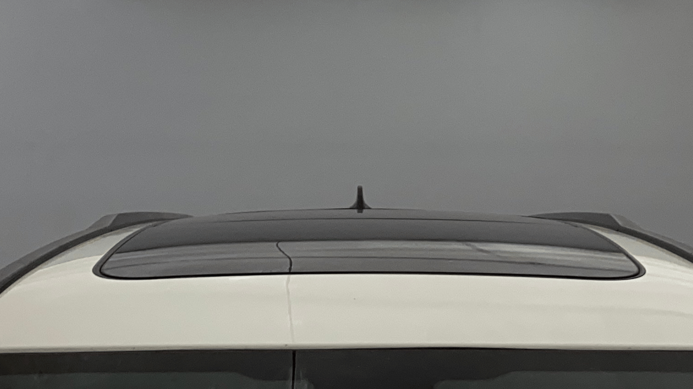2021 Tata Safari XZ PLUS, Diesel, Manual, 68,881 km, Moonroof/ Sunroof