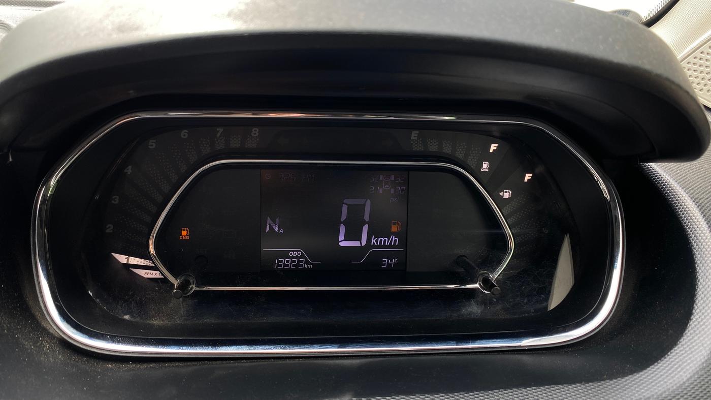 2024 Tata Tiago  XZA Plus CNG, CNG, Automatic, 13,915 km, Odometer Image