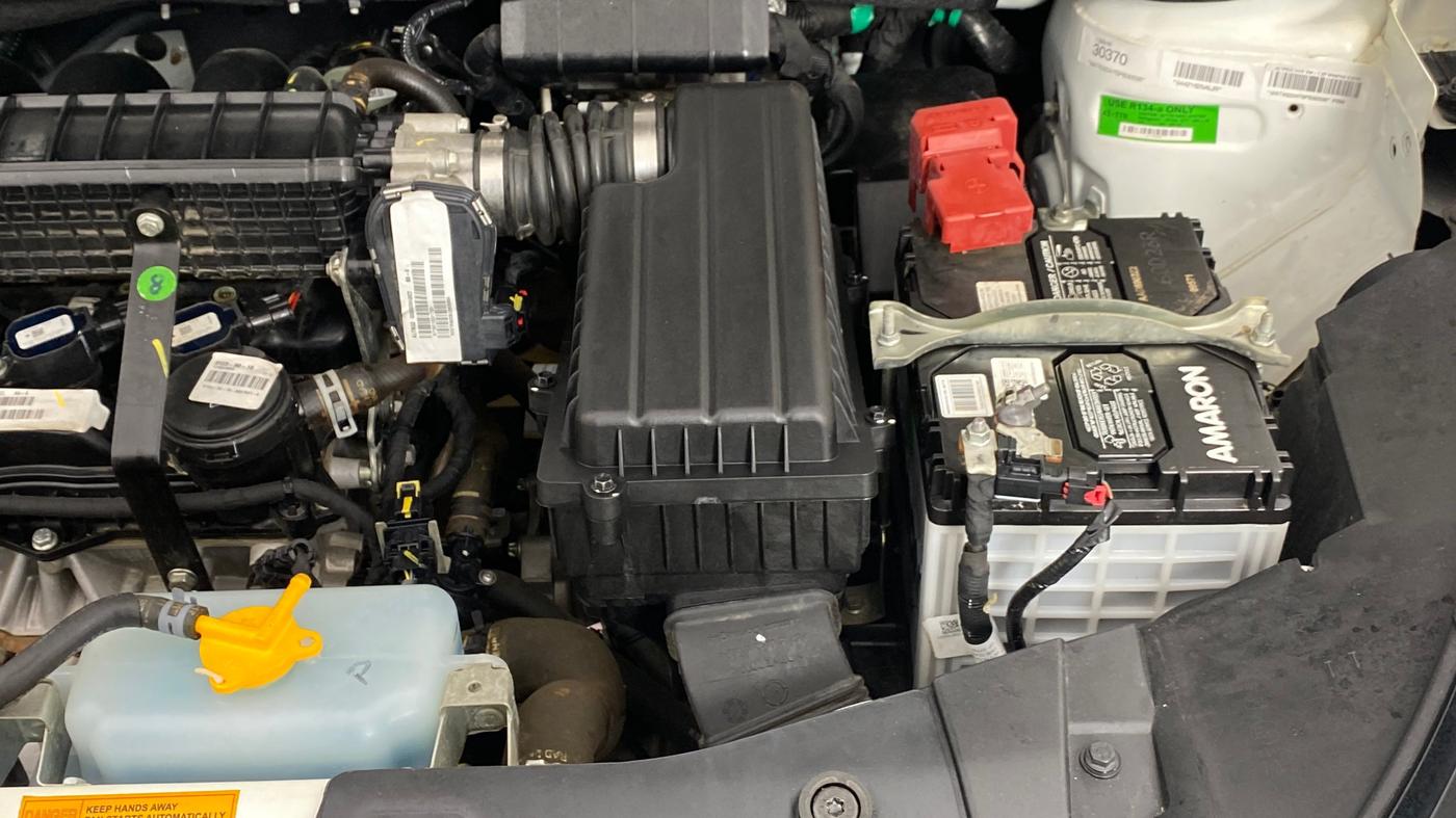 2025 Tata ALTROZ XMA PLUS PETROL, Petrol, Manual, 7,665 km, Engine View - Left