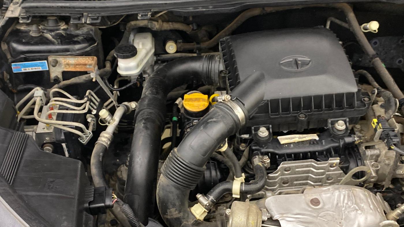 2021 Tata NEXON XZ PLUS PETROL DARK EDITION, Petrol, Manual, 77,428 km, Engine View - Right