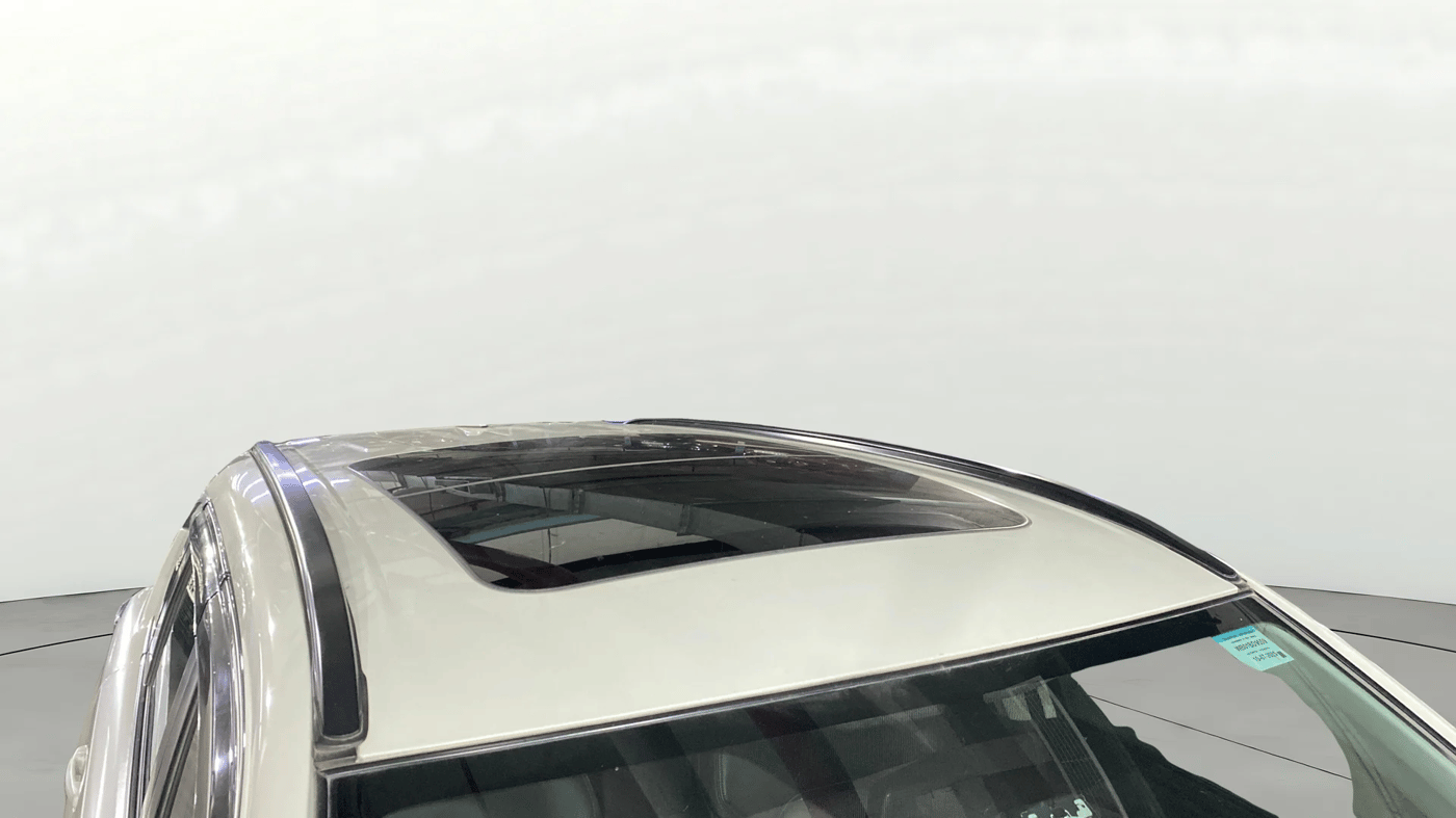 2025 Maruti Grand Vitara ALPHA SMART HYBRID ALLGRIP, Petrol, Manual, 21,377 km, Moonroof/ Sunroof