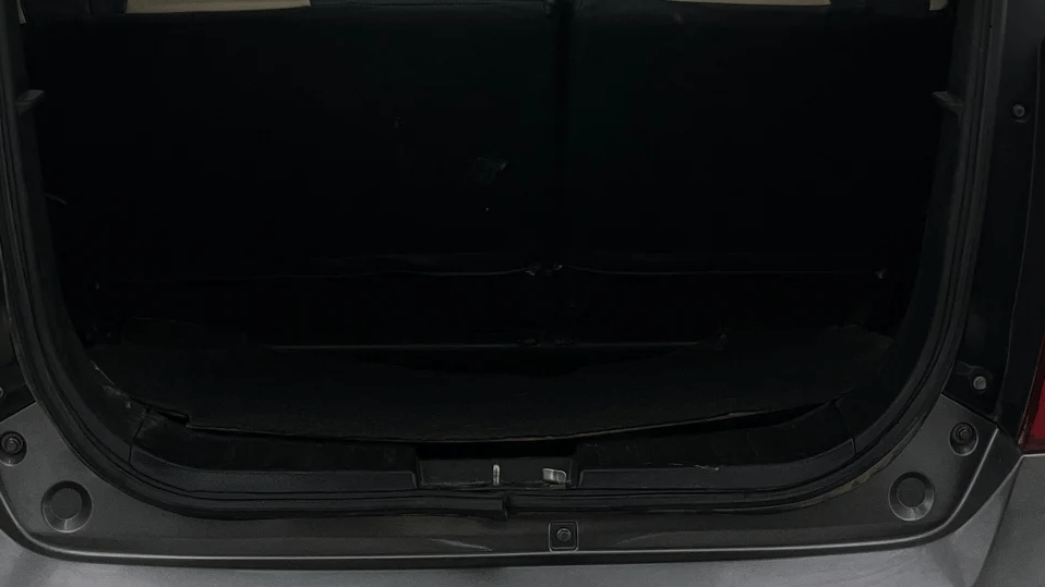 2018 Maruti Wagon R 1.0 VXI AMT, Petrol, Automatic, 33,058 km, Boot Inside