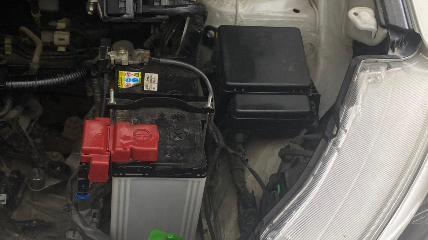 2023 Maruti Ertiga VXi (O), Petrol, Manual, 49,069 km, Engine View - Left