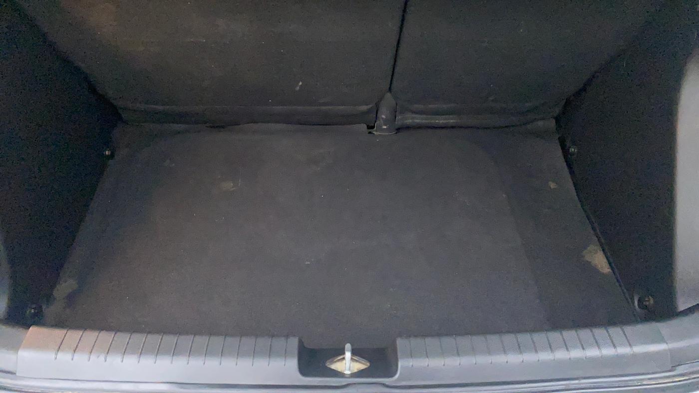 2014 Hyundai Elite i20 ASTA 1.2, Petrol, Manual, 68,377 km, Boot Inside