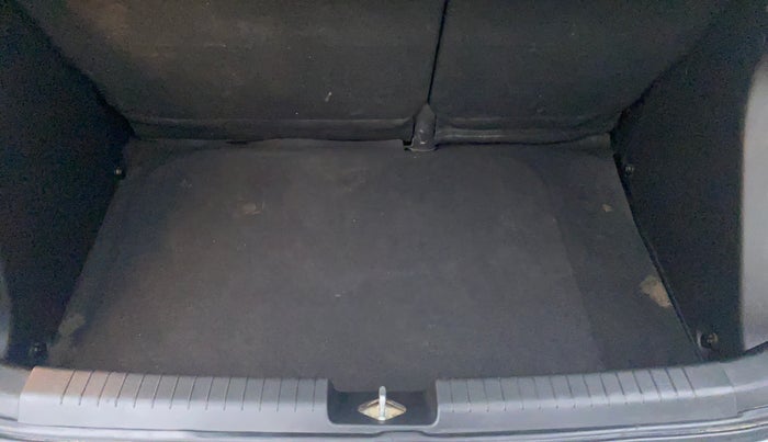 2014 Hyundai Elite i20 ASTA 1.2, Petrol, Manual, 68,377 km, Boot Inside