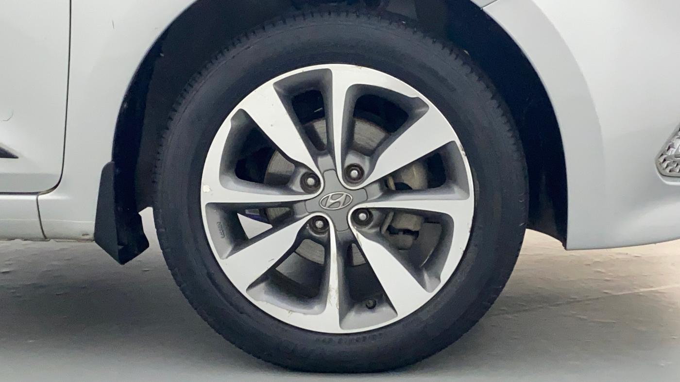 2014 Hyundai Elite i20 ASTA 1.2, Petrol, Manual, 68,377 km, Right Front Wheel