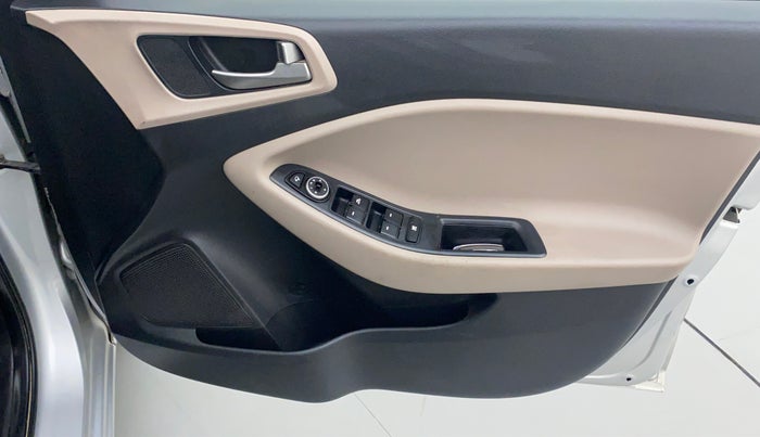 2014 Hyundai Elite i20 ASTA 1.2, Petrol, Manual, 68,377 km, Driver Side Door Panels Control