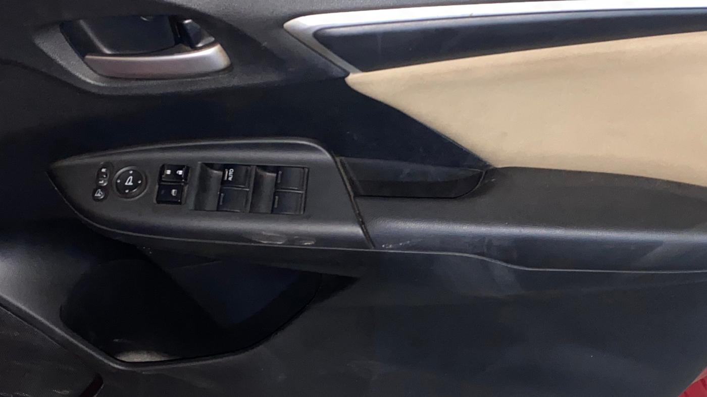2021 Honda Jazz 1.2L I-VTEC ZX, Petrol, Manual, 31,182 km, Driver Side Door Panels Control