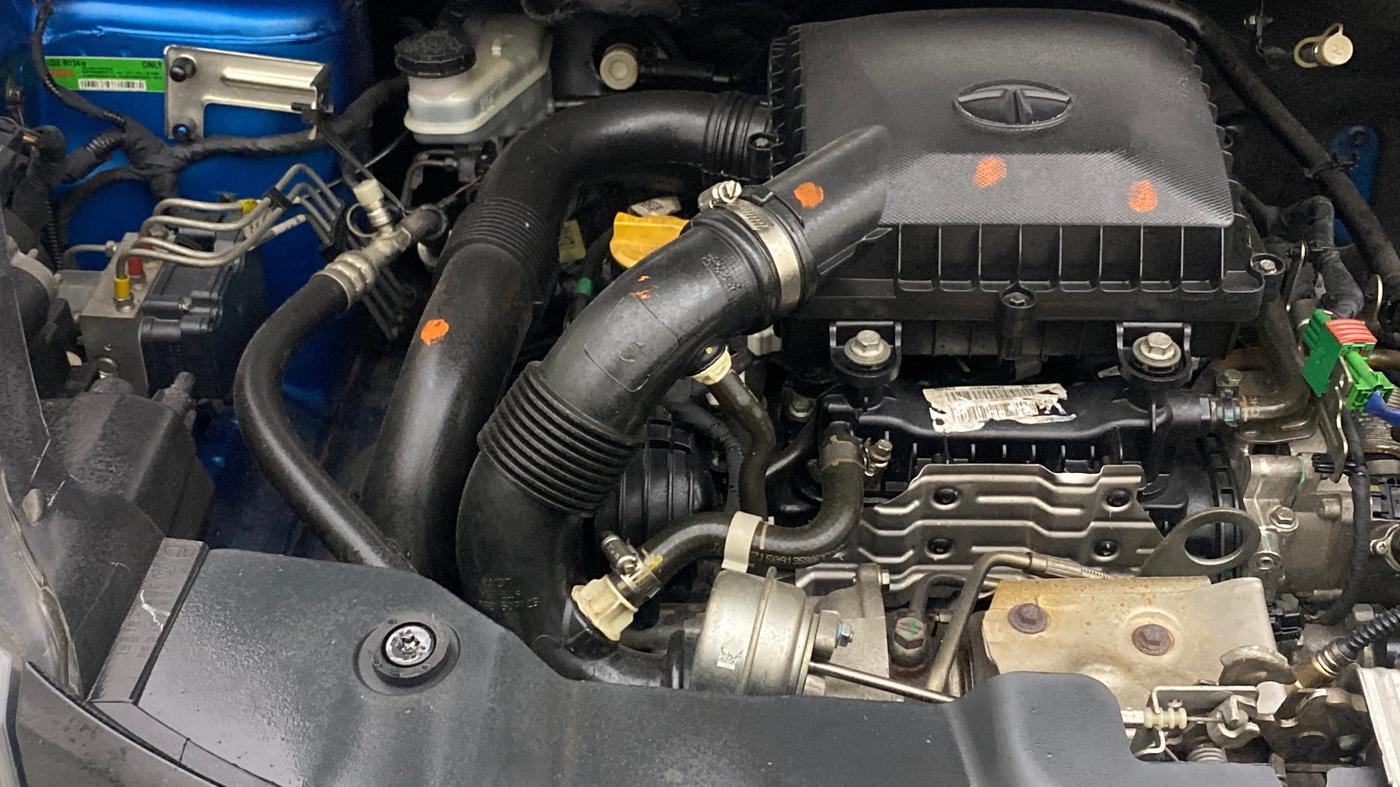 2019 Tata NEXON XZ PLUS PETROL, Petrol, Manual, 68,834 km, Engine View - Right