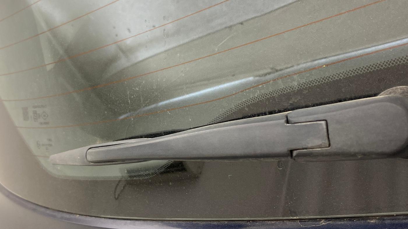 2022 Maruti Grand Vitara ALPHA SMART HYBRID AT, Petrol, Automatic, 56,389 km, Rear Wiper