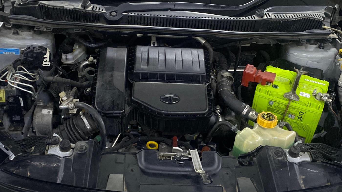2023 Tata NEXON PURE S 1.5 REVOTORQ 6 MT, Diesel, Manual, 27,891 km, Engine View