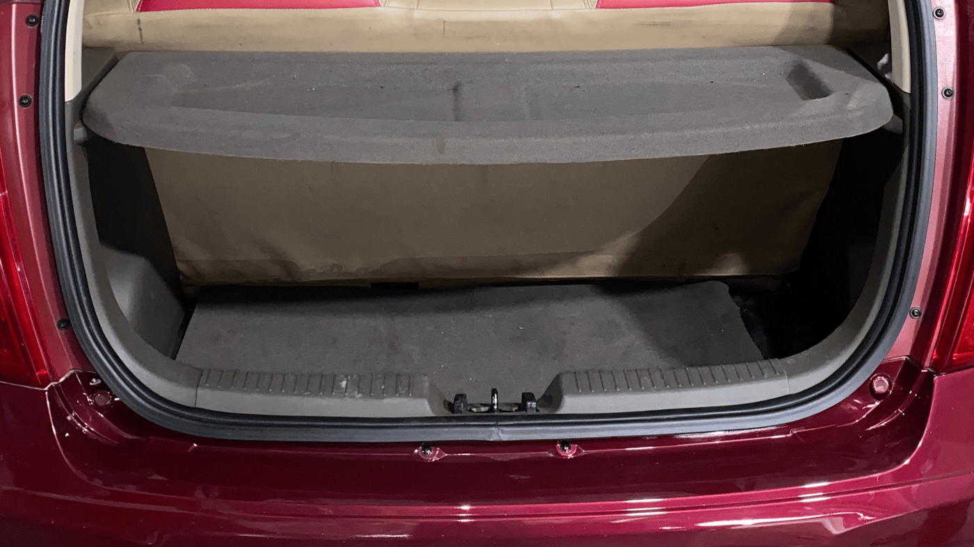 2014 Hyundai i10 SPORTZ 1.1, Petrol, Manual, 36,747 km, Boot Inside