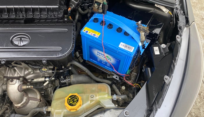 2021 Tata Tiago XT (O) PETROL, Petrol, Manual, 1,09,683 km, Engine View - Left