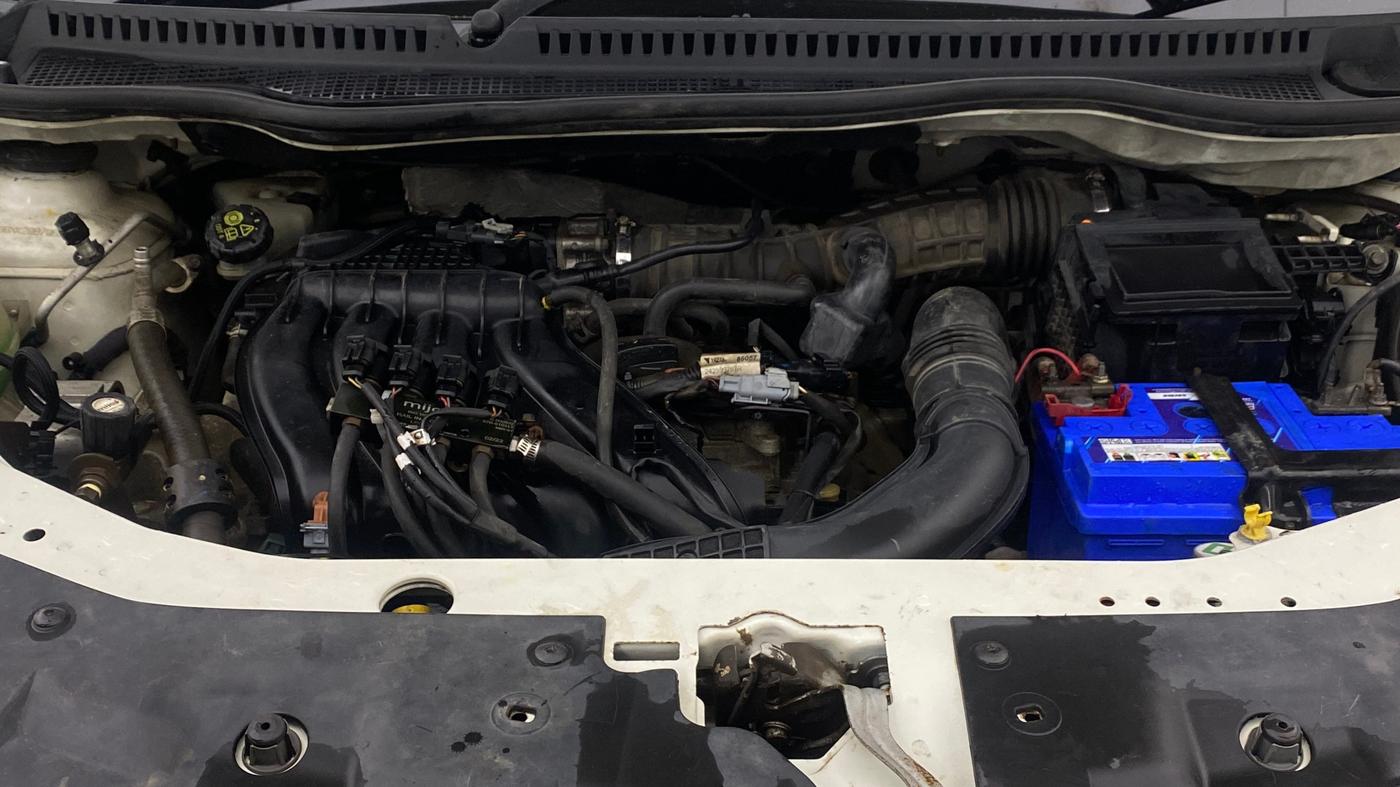 2019 Renault Captur RXE PETROL, CNG, Manual, 90,051 km, Engine View