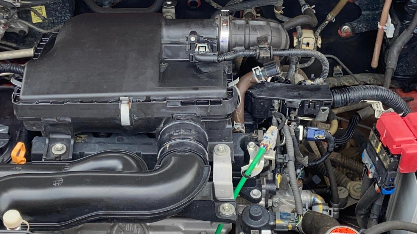 2022 Maruti BREZZA ZXI + SMART HYBRID, Petrol, Manual, 35,934 km, Engine View