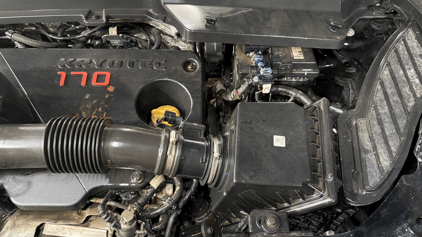 2023 Tata Safari XZA PLUS DARK EDITION, Diesel, Automatic, 58,699 km, Engine View - Left