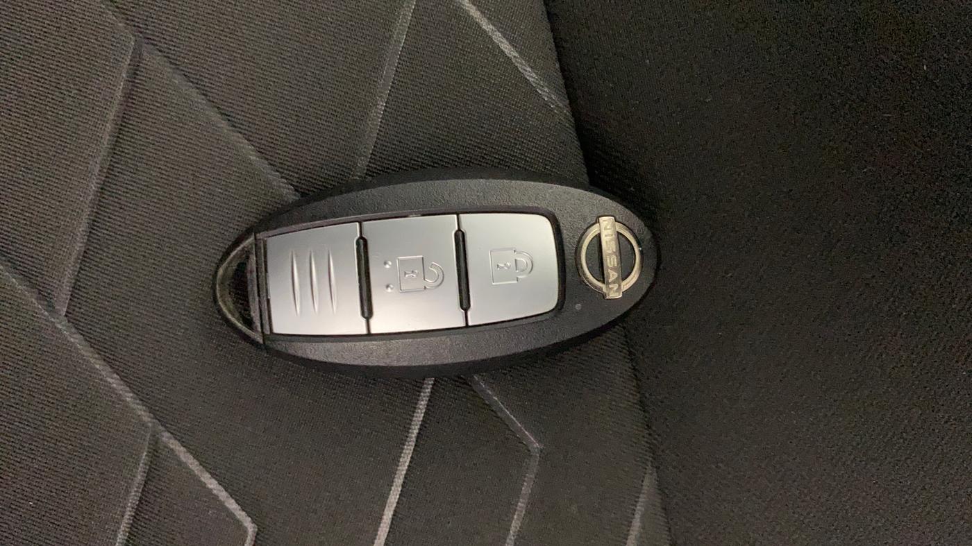 2021 Nissan MAGNITE XV PREMIUM TURBO CVT, Petrol, Automatic, 33,336 km, Key Close Up