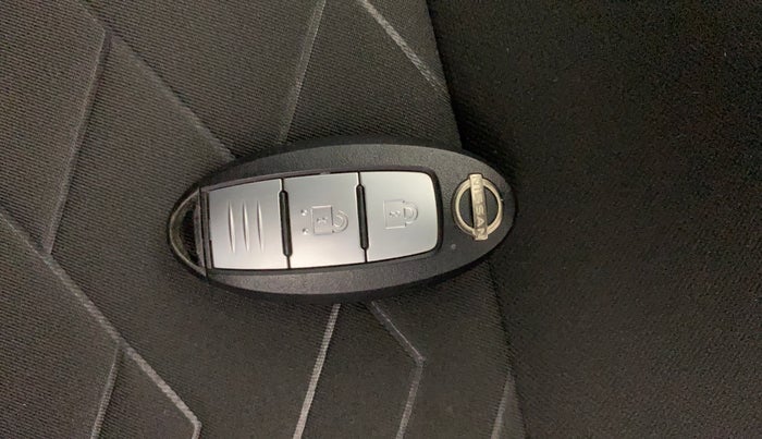 2021 Nissan MAGNITE XV PREMIUM TURBO CVT, Petrol, Automatic, 33,336 km, Key Close Up