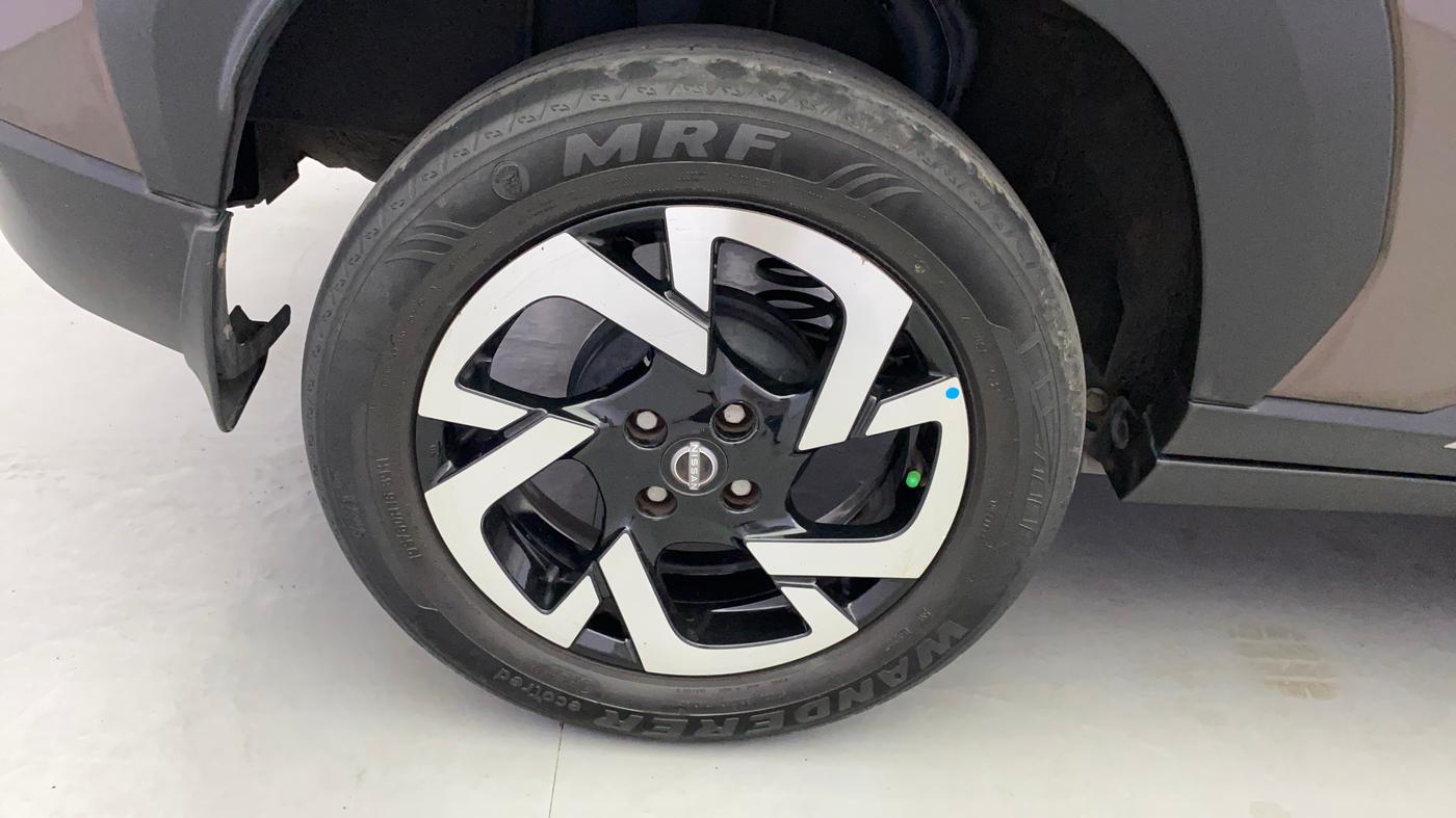 2021 Nissan MAGNITE XV PREMIUM TURBO CVT, Petrol, Automatic, 33,336 km, Right Rear Wheel