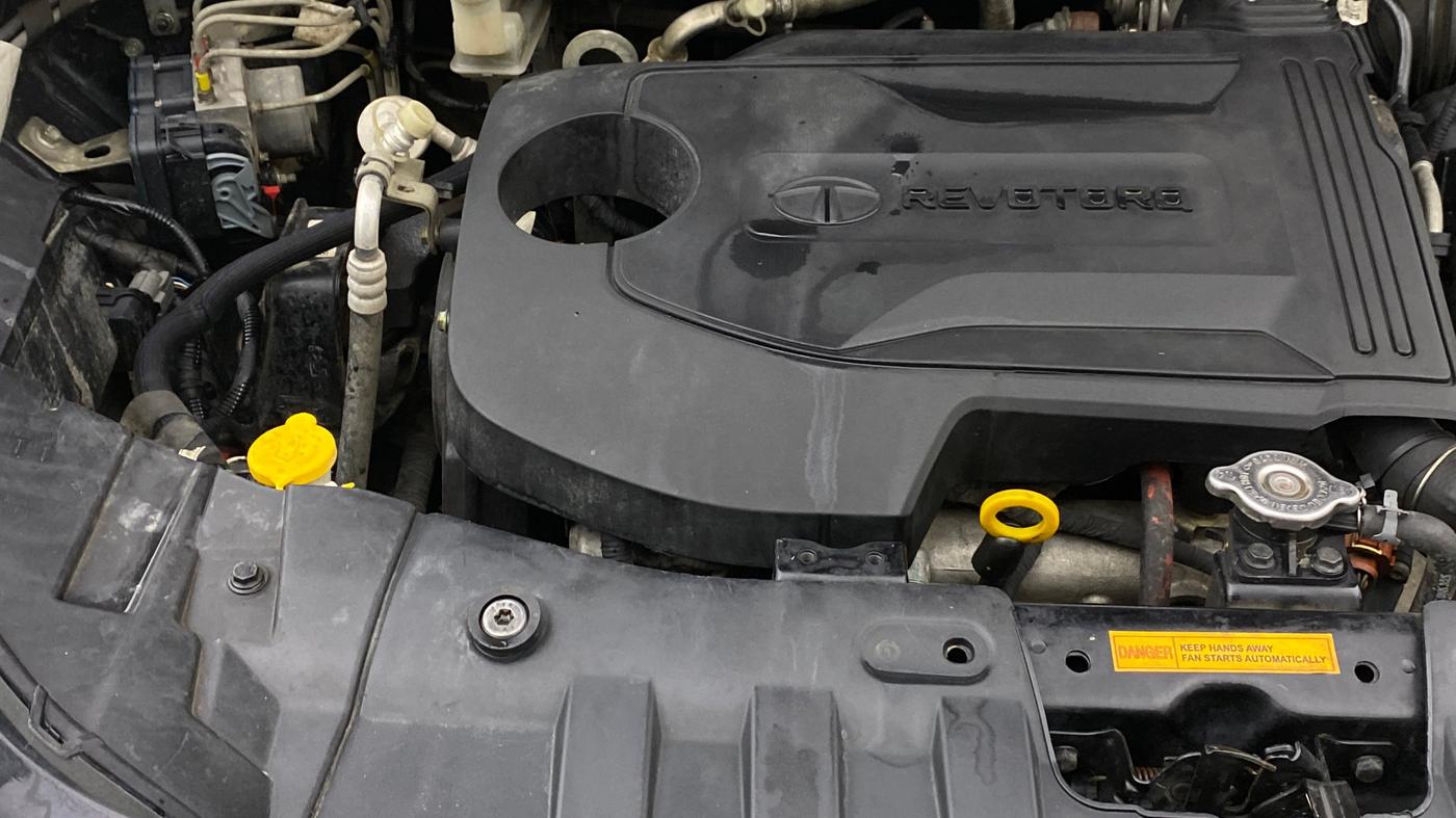 2022 Tata ALTROZ XZ PLUS DIESEL DARK EDITION, Diesel, Manual, 77,109 km, Engine View - Right