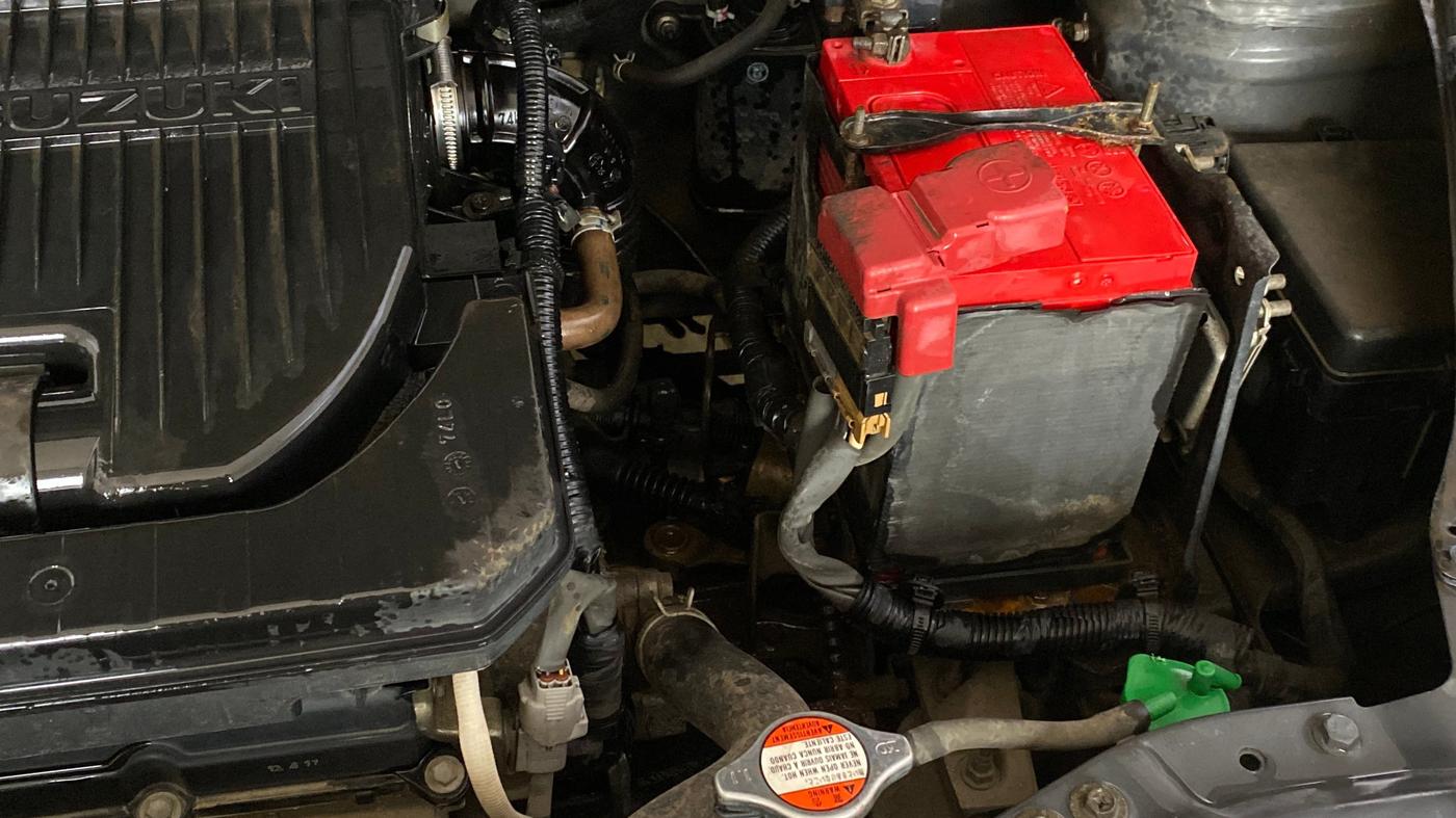 2017 Maruti Swift VXI, Petrol, Manual, 57,688 km, Engine View - Left