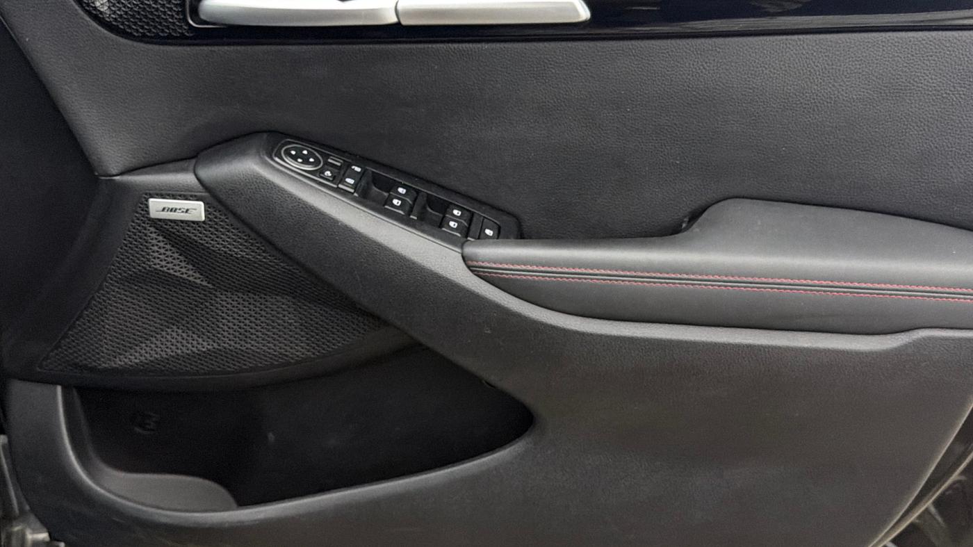 2020 KIA SELTOS GTX PLUS DCT 1.4 PETROL, Petrol, Automatic, 31,623 km, Driver Side Door Panels Control