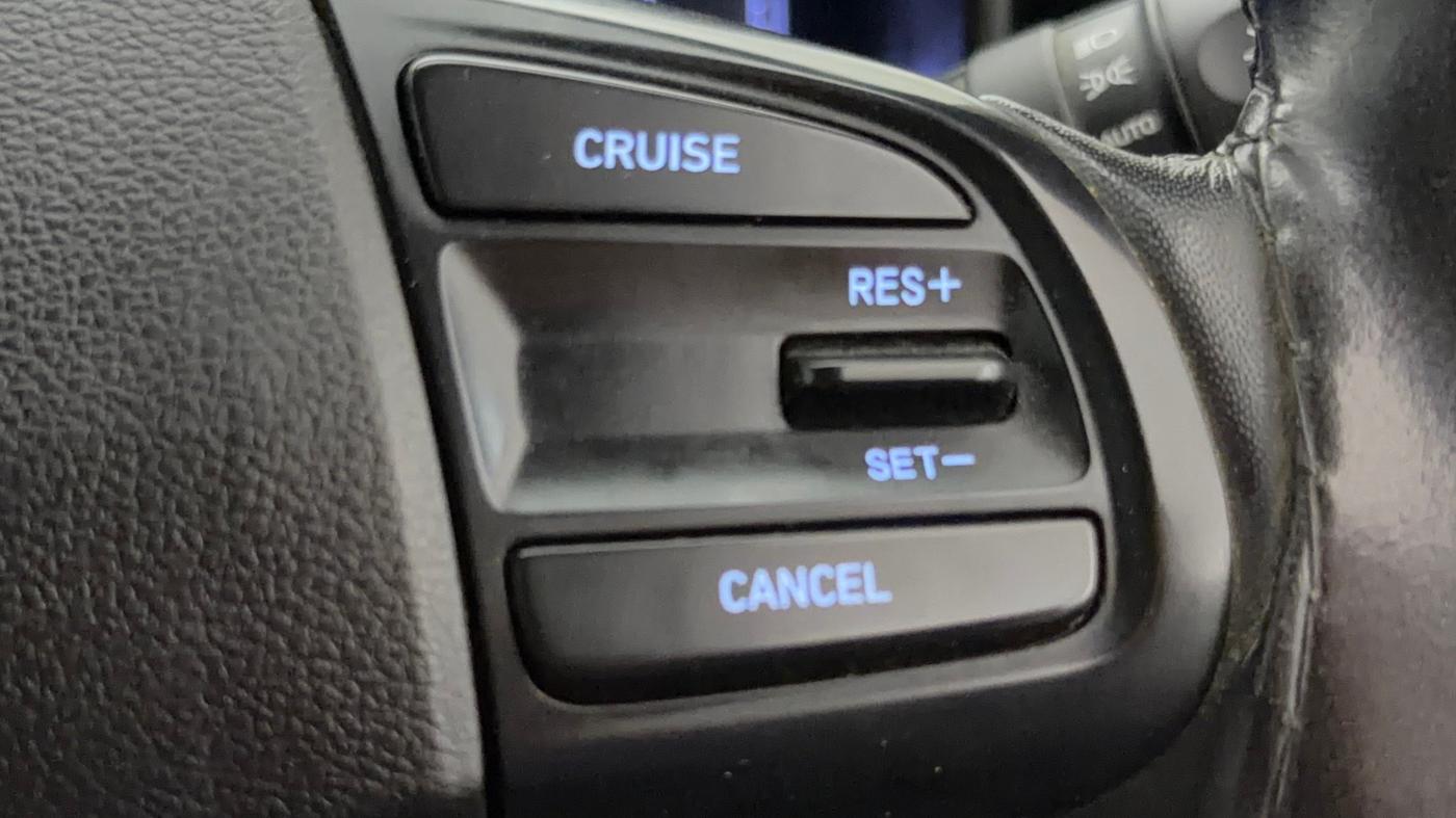 2020 Hyundai VENUE SX 1.0 TURBO, Petrol, Manual, 58,196 km, Adaptive Cruise Control