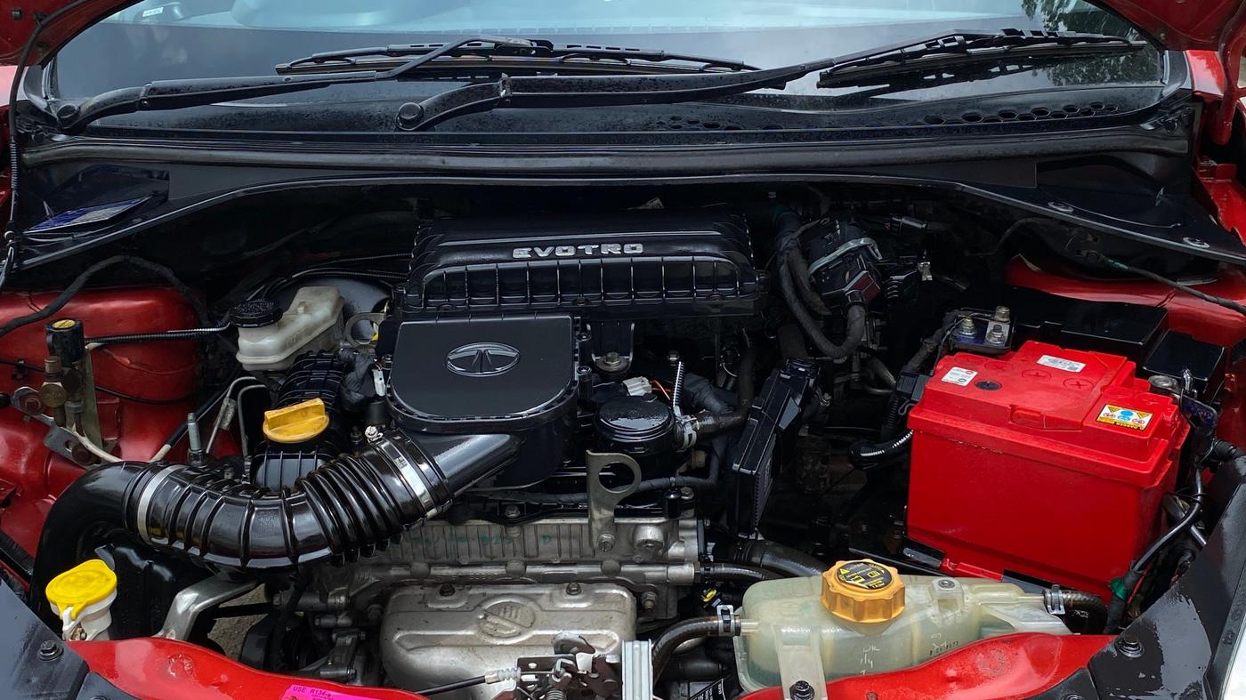 2018 Tata TIGOR XM PETROL, CNG, Manual, 92,069 km, Engine View