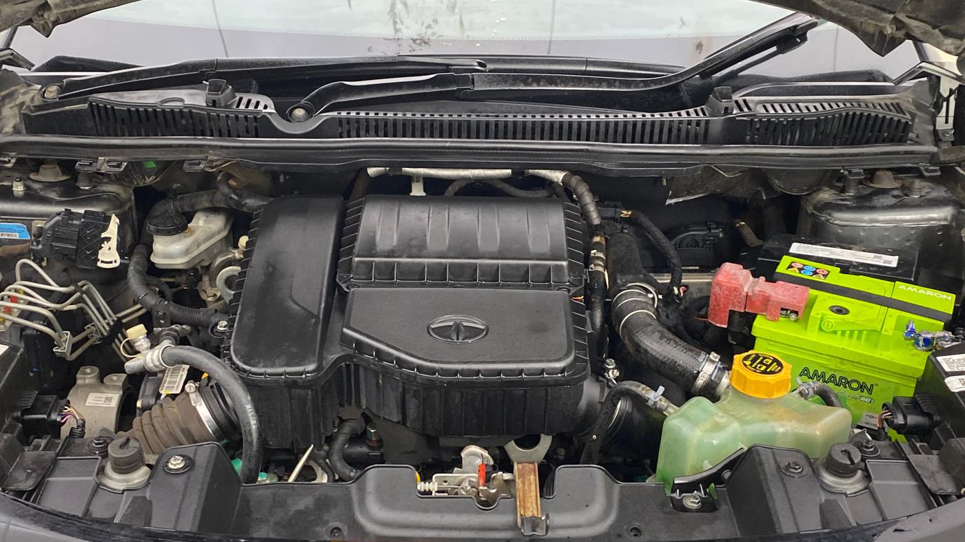 2022 Tata NEXON XZA PLUS (PREMIUM) DIESEL, Diesel, Automatic, 73,624 km, Engine View