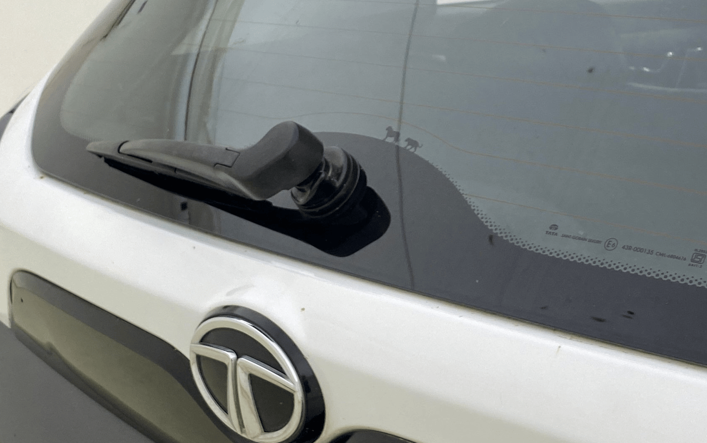 2021 Tata NEXON XZA PLUS PETROL, Petrol, Automatic, 66,328 km, Rear Wiper