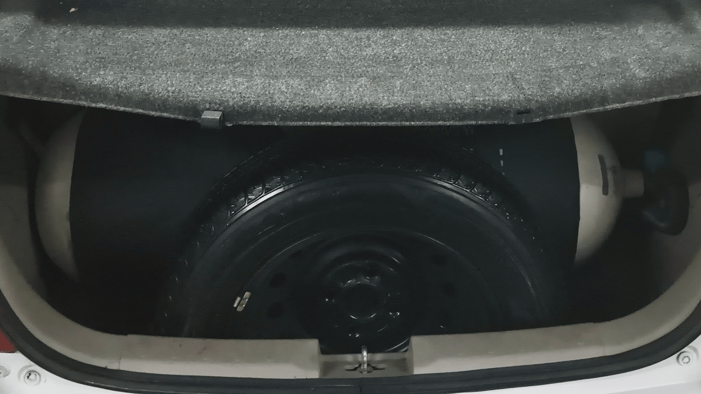 2016 Maruti Celerio ZXI, CNG, Manual, 63,915 km, Boot Inside