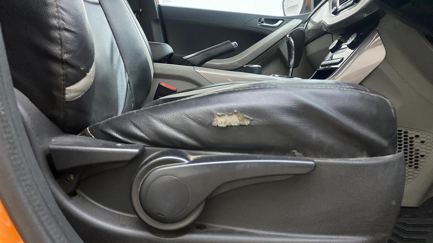 2018 Tata NEXON XZA PLUS PETROL, Petrol, Automatic, 93,178 km, Driver Side Adjustment Panel