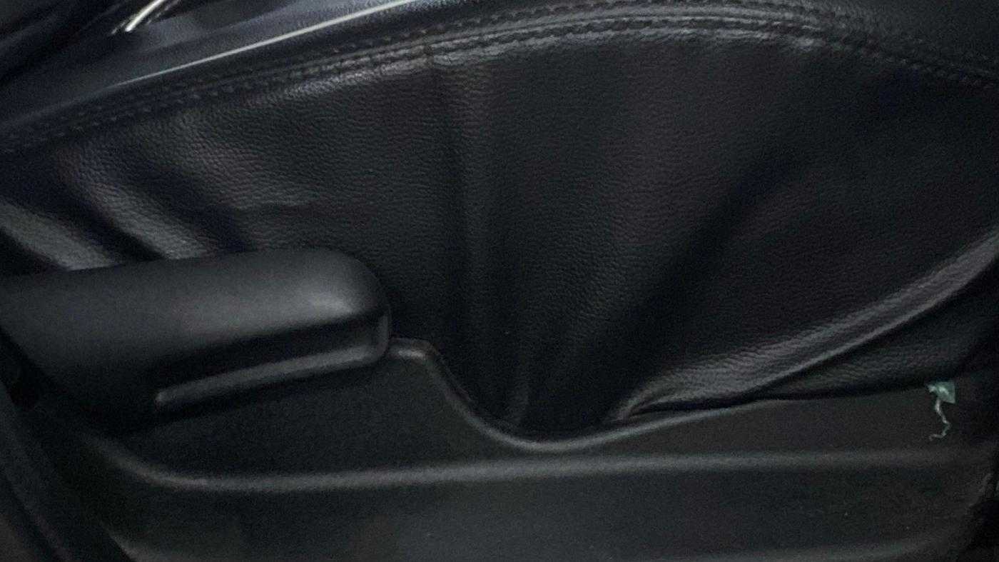 2020 Maruti Vitara Brezza LXI, Petrol, Manual, 71,312 km, Driver Side Adjustment Panel