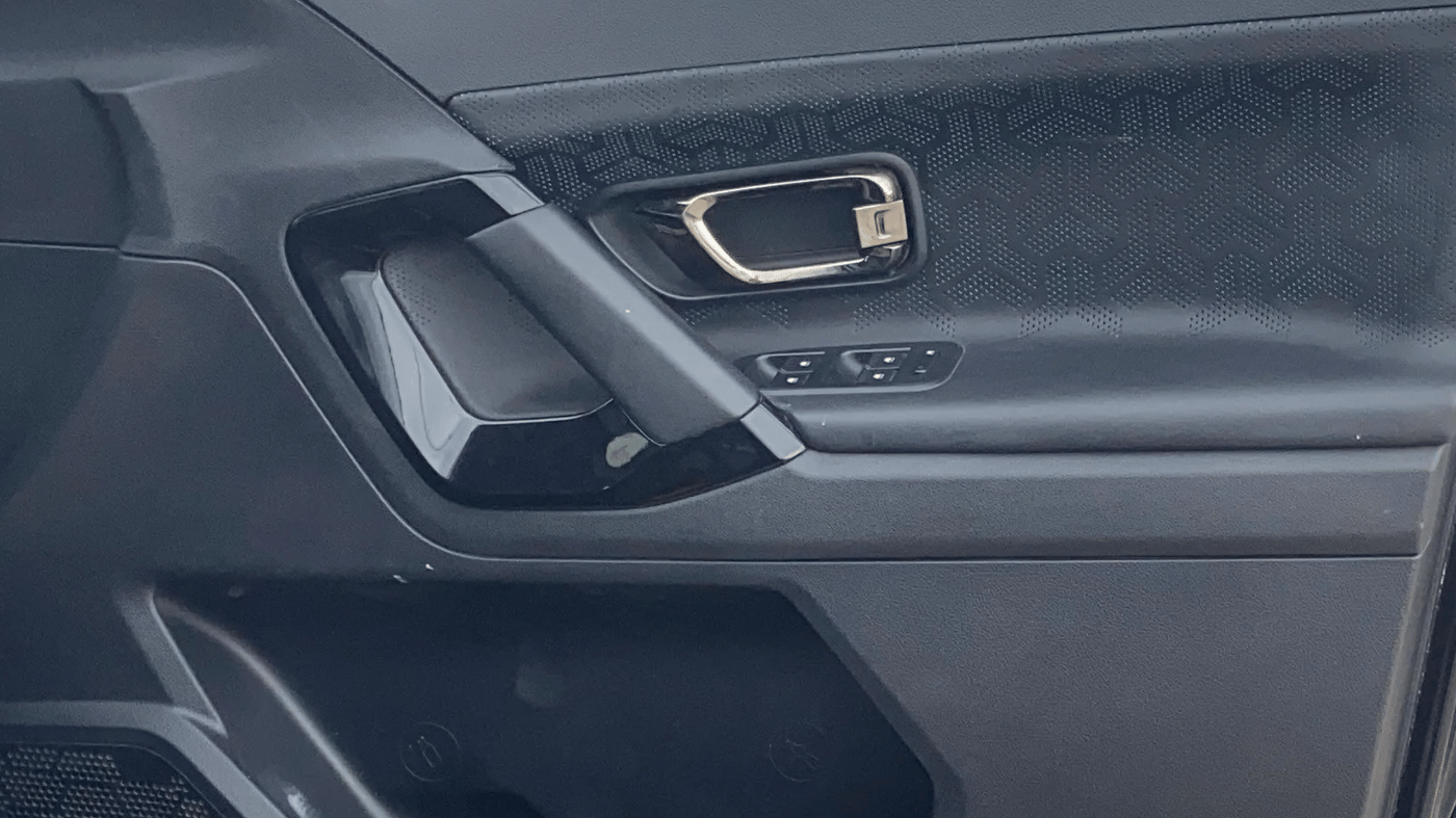 2022 Tata Harrier XZ PLUS 2.0L DARK EDITION, Diesel, Manual, 78,744 km, Driver Side Door Panels Control