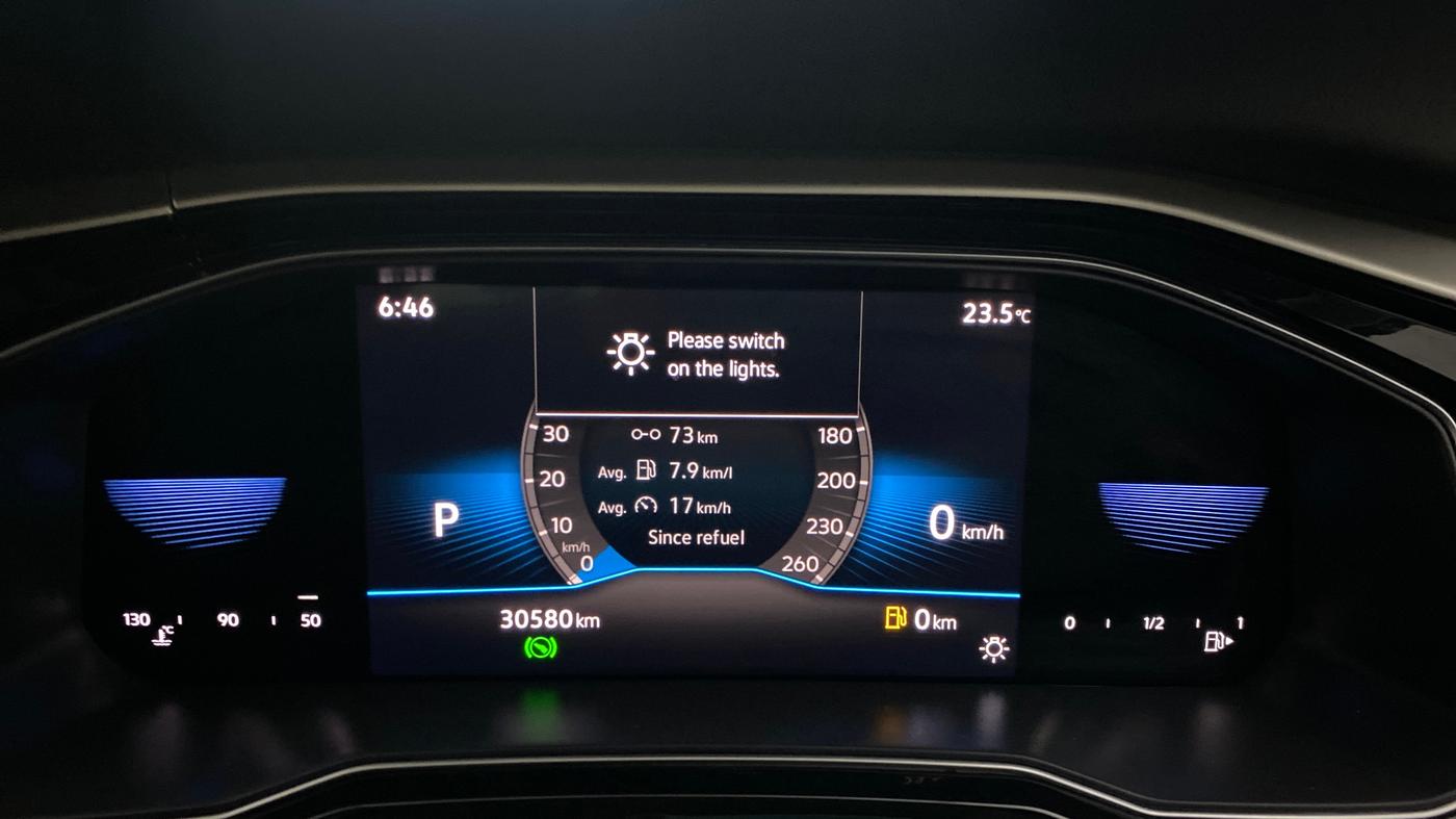 2022 Volkswagen VIRTUS TOPLINE TSI 1.0 AT, Petrol, Automatic, 30,539 km, Odometer Image