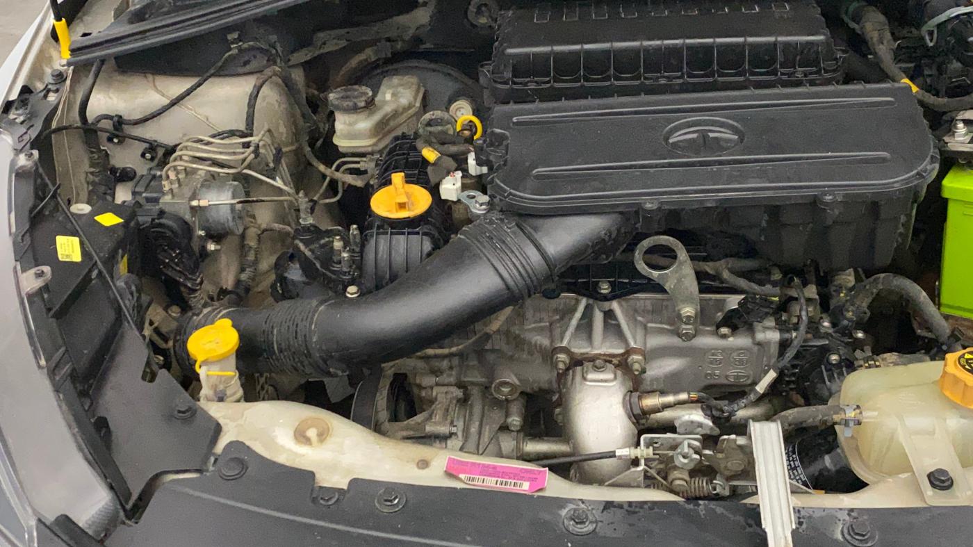2020 Tata Tiago XT PETROL, Petrol, Manual, 50,617 km, Engine View - Right