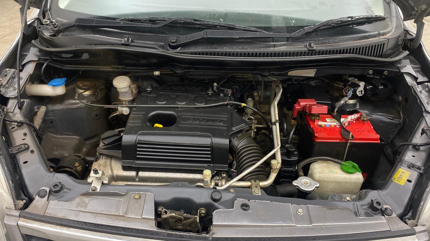 2018 Maruti Wagon R 1.0 VXI, Petrol, Manual, 63,358 km, Engine View