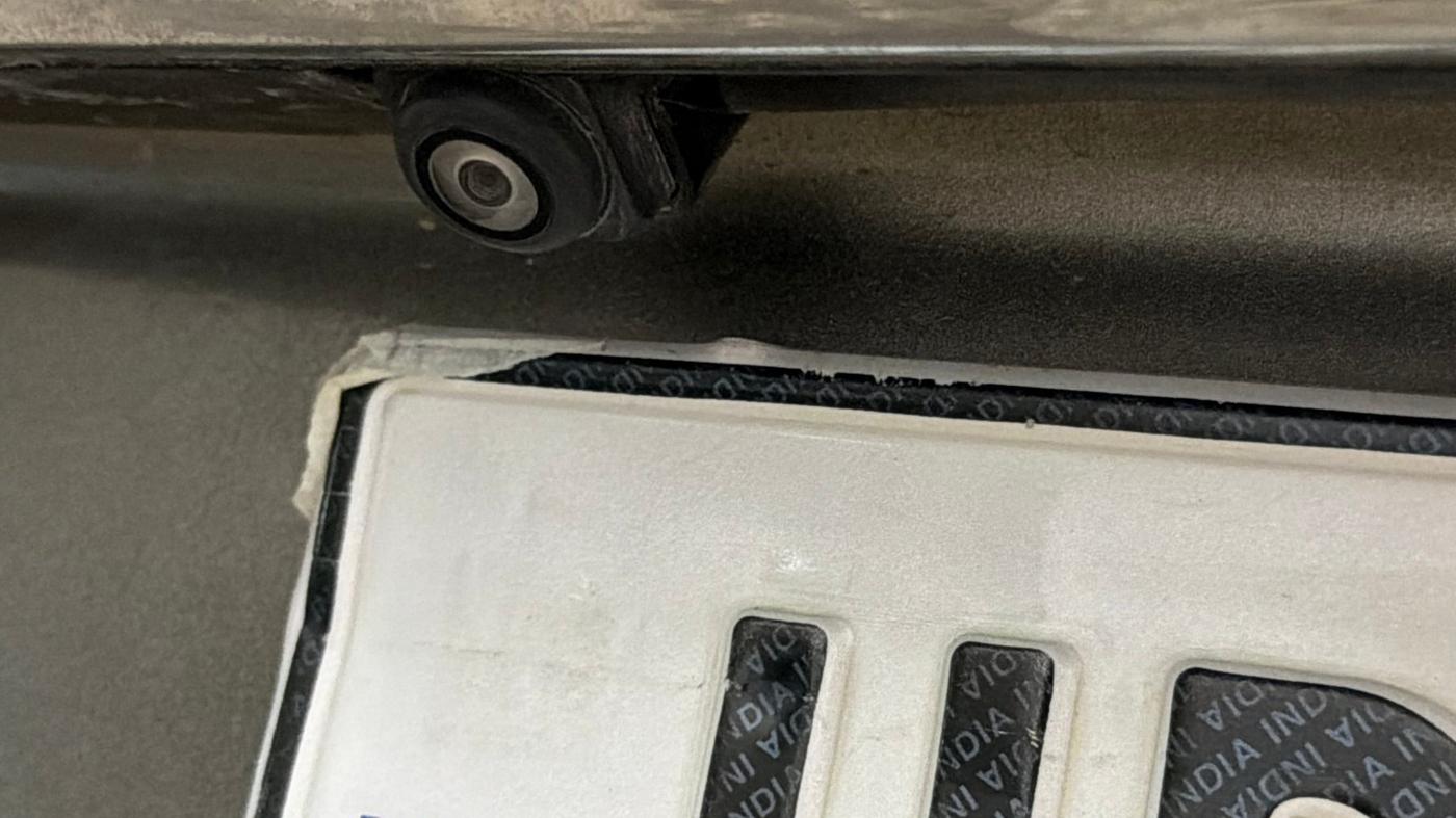 2019 Maruti XL6 ALPHA MT, Petrol, Manual, 1,13,494 km, Parking Camera