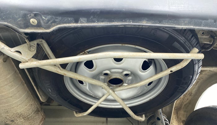 2021 Maruti Eeco 7 STR, Petrol, Manual, Spare Tyre