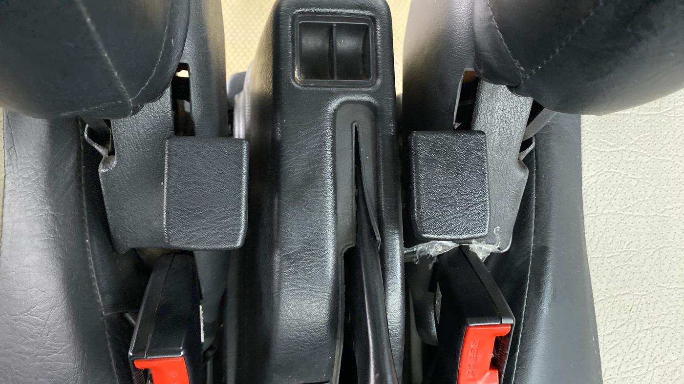 2021 Maruti Eeco 7 STR, Petrol, Manual, Driver Side Adjustment Panel